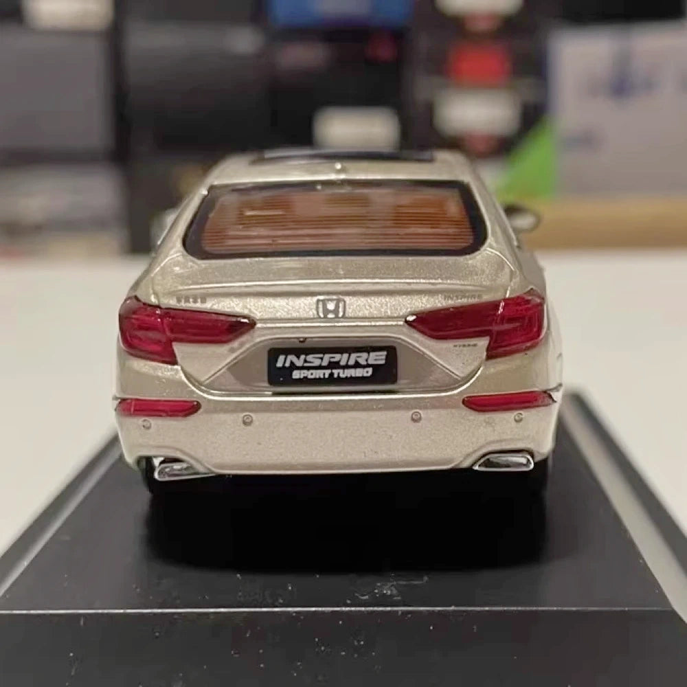 [OEM] 1:43 Honda 2019 Inspire goud modelauto Die-Cast