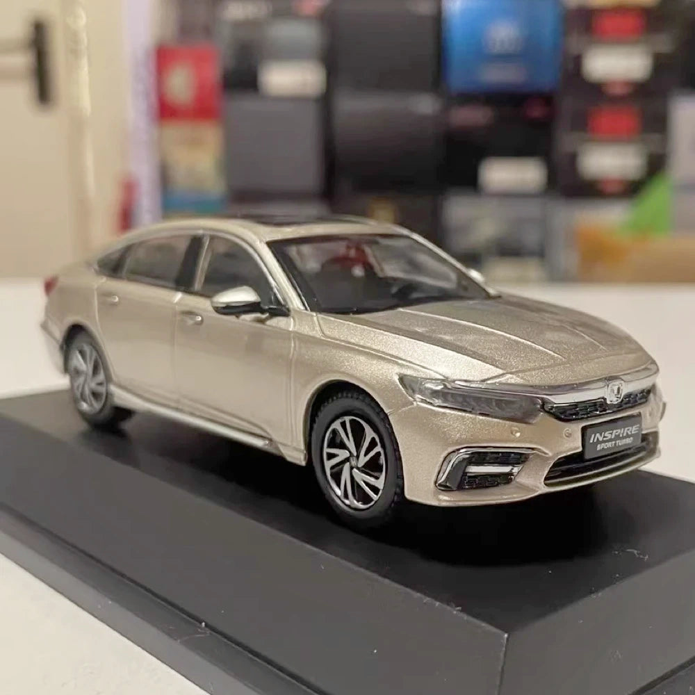 [OEM] 1:43 Honda 2019 Inspire goud modelauto Die-Cast