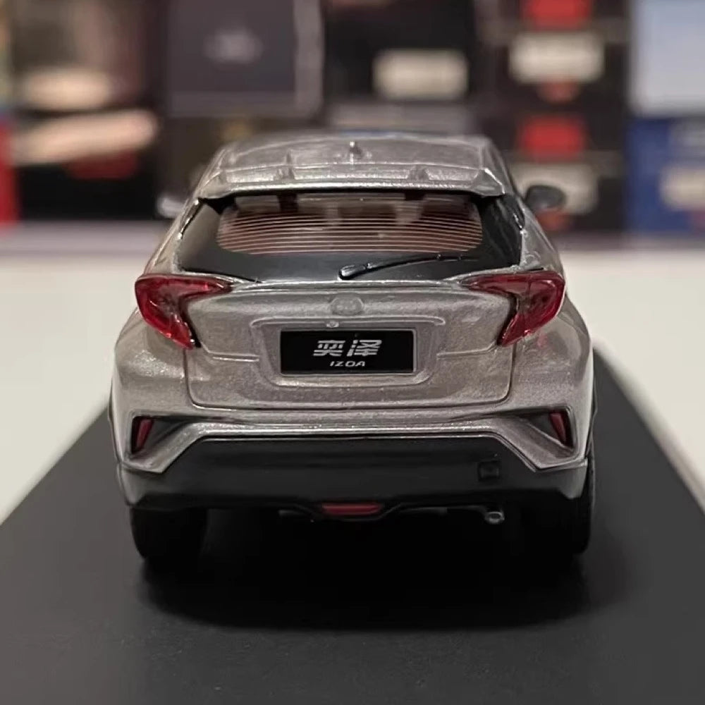 [OEM] 1:43 Toyota 2018 IZOA Sliver Model Car Die-Cast