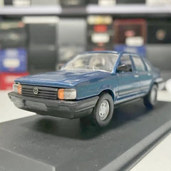 [OEM] 1:43 Volkswagen 1985 Santana B2 Blue Model Car Die-Cast