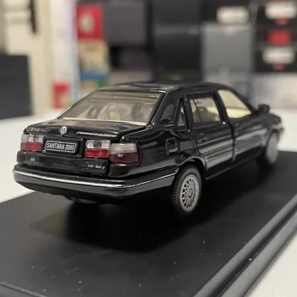 [OEM] 1:43 Volkswagen 1998 Santana 2000 Black Model Car Die-Cast