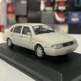 [OEM] 1:43 Volkswagen 1999 Santana 2000 White Model Car Die-Cast