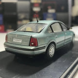 [OEM] 1:43 Volkswagen 2003 Passat B5 Blue Model Car Die-Cast