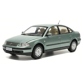 [OEM] 1:43 Volkswagen 2003 Passat B5 Blue Model Car Die-Cast
