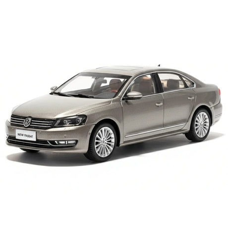 [OEM] 1:43 Volkswagen 2011 New Passat Gold Model Car Die-Cast