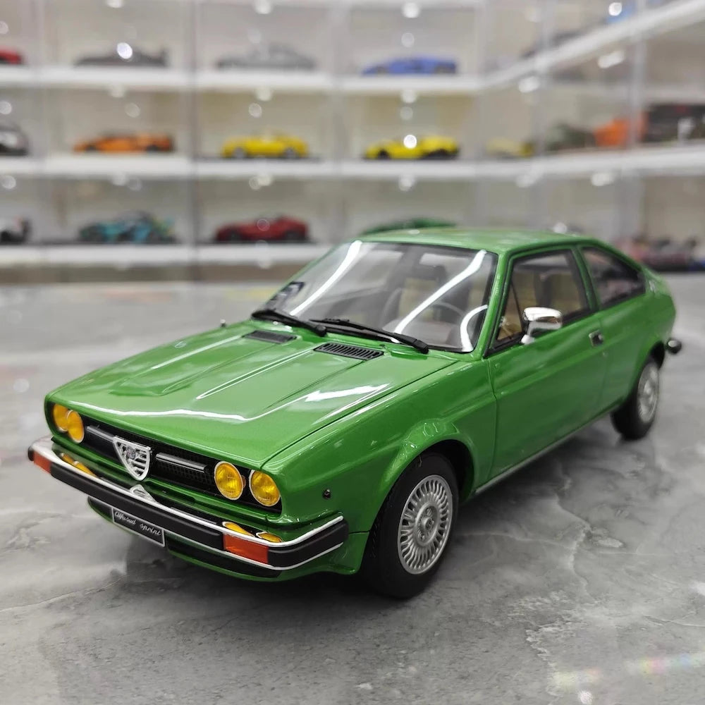 [OTTO] 1:18 Alfa Romeo 1976 Alfasud Sprint Green Model Car Resin