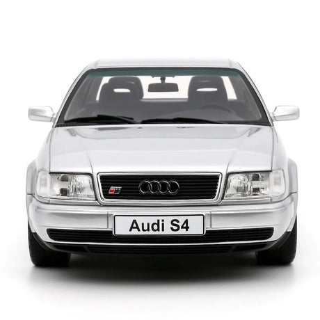 [OTTO] 1:18 Audi 1993 S4 C4 4.2 V8 Silver Model Car Resin
