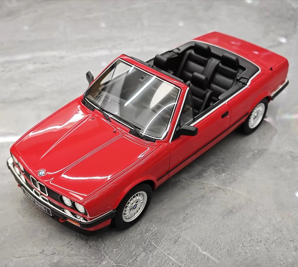 [OTTO] 1:18 BMW 1986 E30 325i Convertible Red Model Car Resin