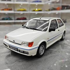 [OTTO] 1:18 Ford 1989 Fiesta XR2i White Model Car Resin