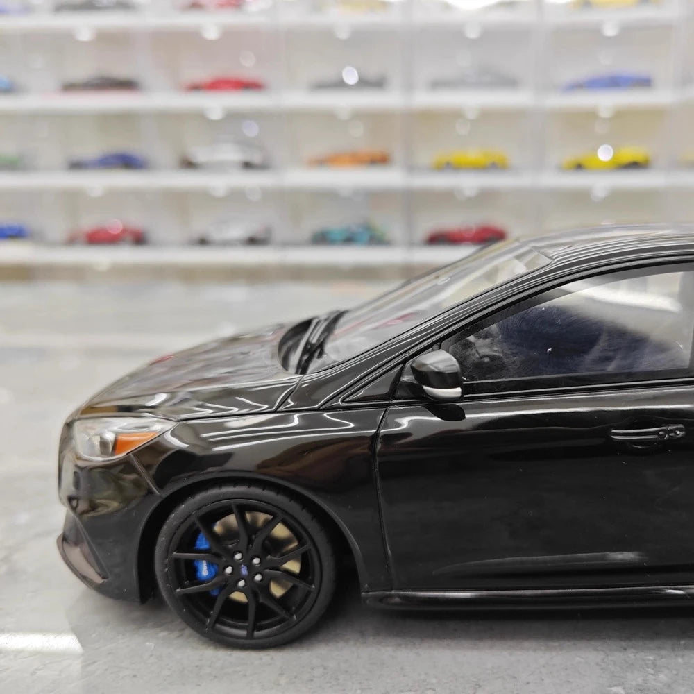 [OTTO] 1:18 Ford 2015 Focus RS Black Model Car Resin