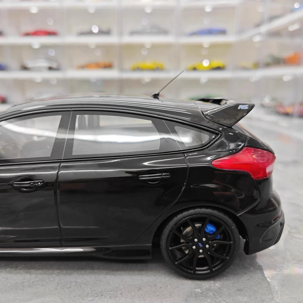 [OTTO] 1:18 Ford 2015 Focus RS Black Model Car Resin