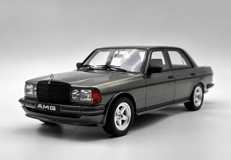 [OTTO] 1:18 Mercedes-AMG 1980 280 W123 Green Model Car Resin