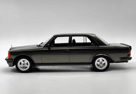 [OTTO] 1:18 Mercedes-AMG 1980 280 W123 Green Model Car Resin