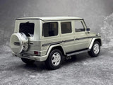 [OTTO] 1:18 Mercedes-Benz 2003 G55 AMG W463 Off White Model Car Resin
