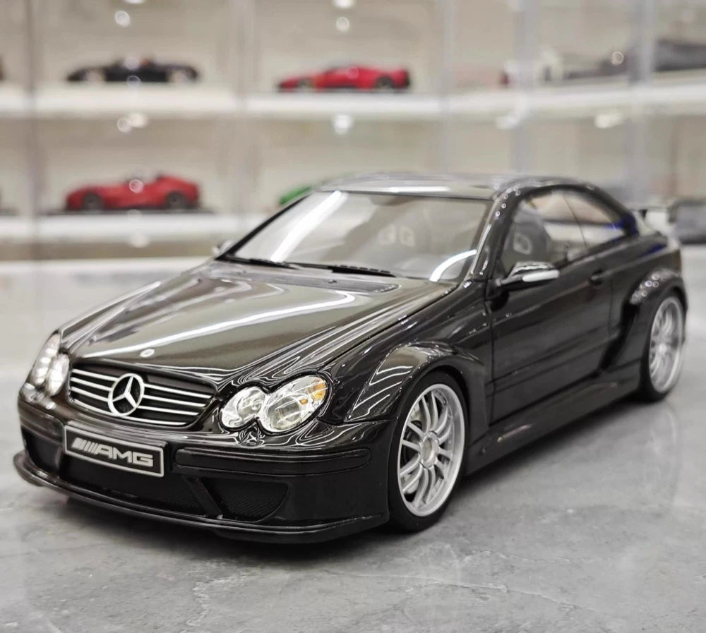 [OTTO] 1:18 Mercedes-Benz 2004 CLK DTM AMG C209 Black Model Car Resin