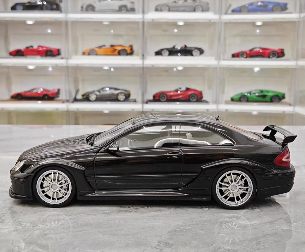 [OTTO] 1:18 Mercedes-Benz 2004 CLK DTM AMG C209 Black Model Car Resin