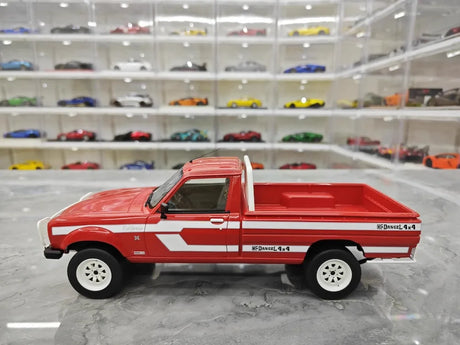[OTTO] 1:18 Peugeot 1980 504 Pick-up Red Model Car Resin