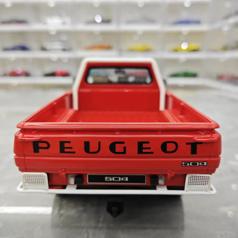[OTTO] 1:18 Peugeot 1980 504 pick-up rosso modellino di auto resina