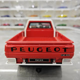 [OTTO] 1:18 Peugeot 1980 504 pick-up rosso modellino di auto resina