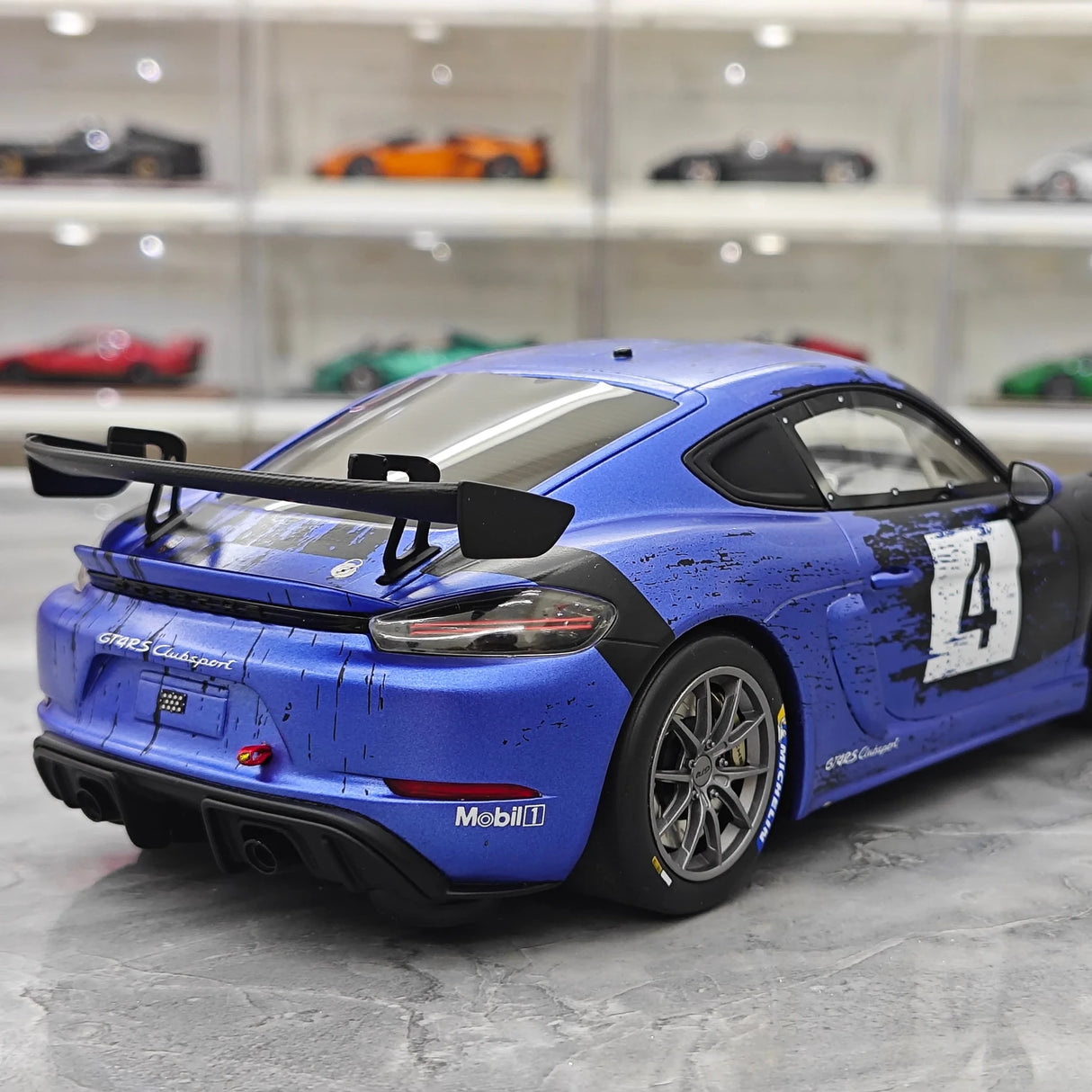 1:18 Porsche 2021 718 Cayman GT4 RS Clubsport modello #4 di OTTO - vista 8
