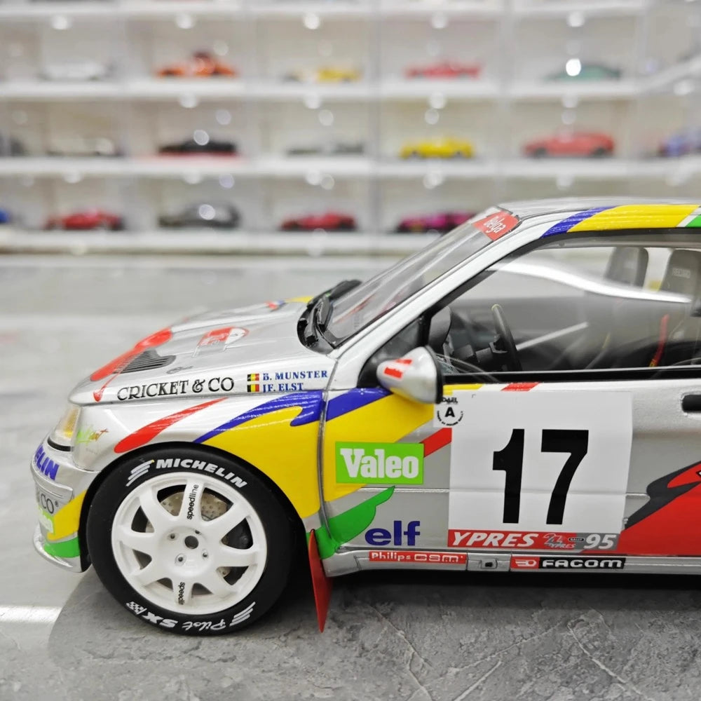 [OTTO] 1:18 Renault 1995 Clio Maxi Ypres Rally B. Munster #17 Model Car Resin / Closed Body
