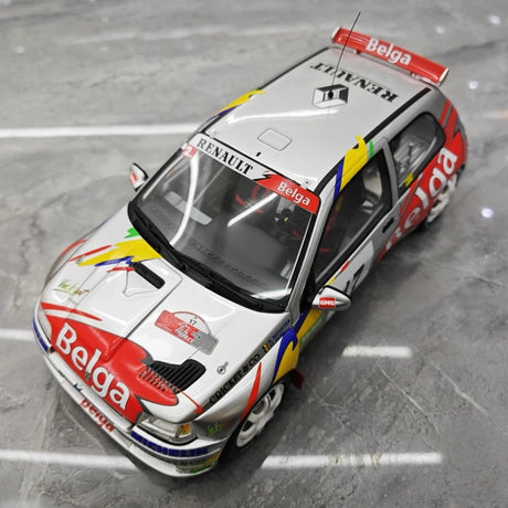 [OTTO] 1:18 Renault 1995 Clio Maxi Ypres Rally B. Munster #17 Model Car Resin / Closed Body