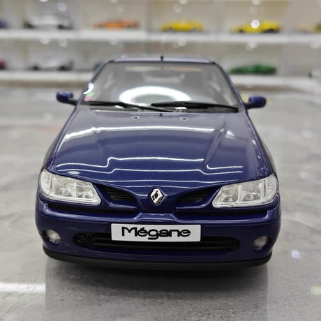 [OTTO] 1:18 Renault 1995 Megane 1 Blue Model Car Resin