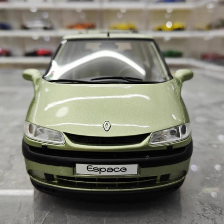[OTTO] 1:18 Renault 2000 Espace 3 Green Model Car Resin