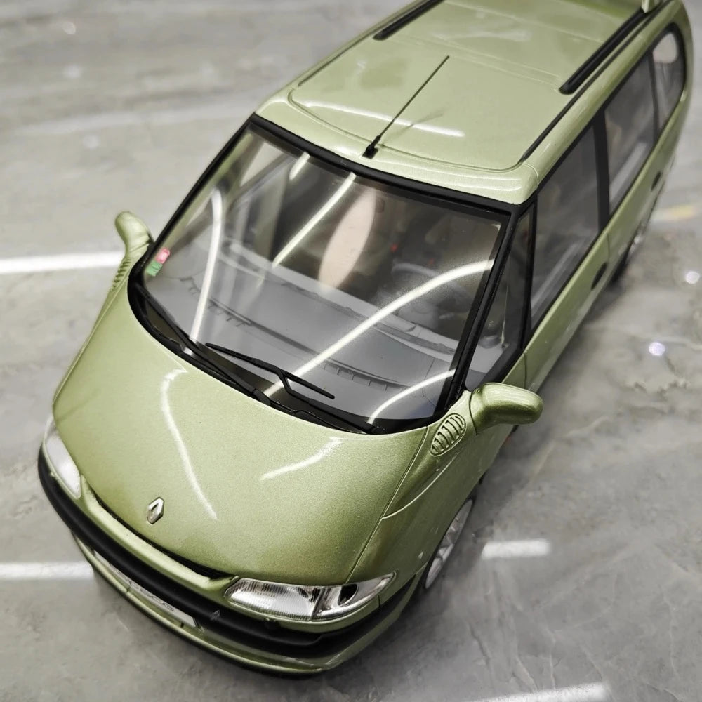 [OTTO] 1:18 Renault 2000 Espace 3 Green Model Car Resin