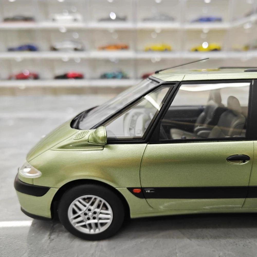 [OTTO] 1:18 Renault 2000 Espace 3 Green Model Car Resin