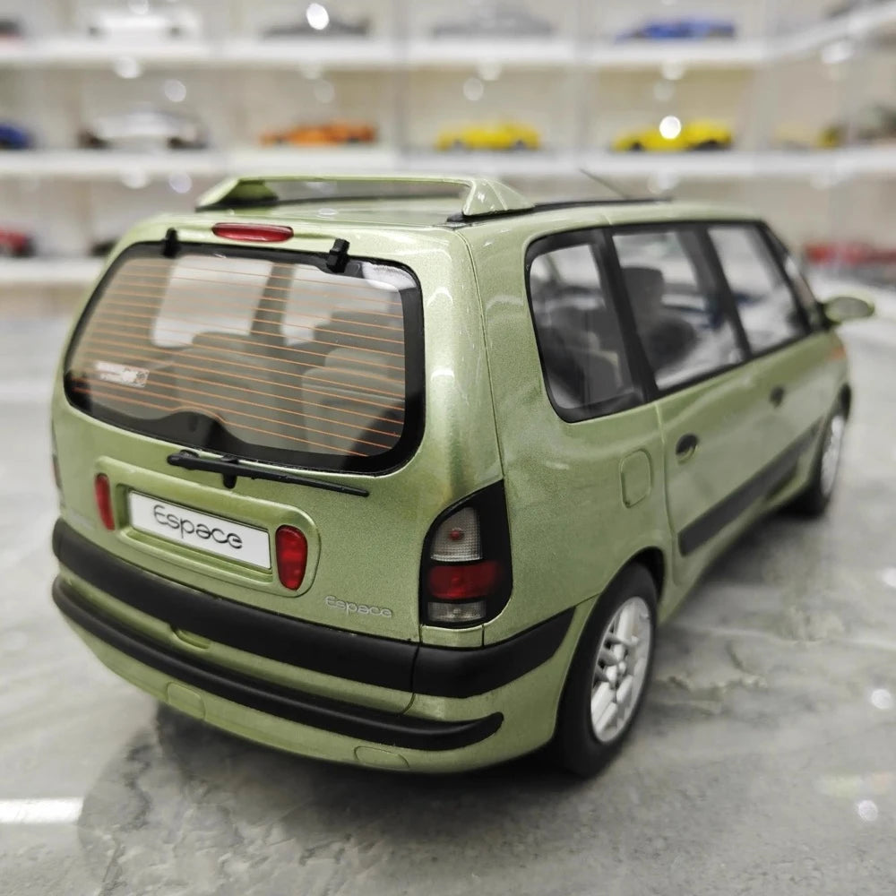 [OTTO] 1:18 Renault 2000 Espace 3 Green Model Car Resin