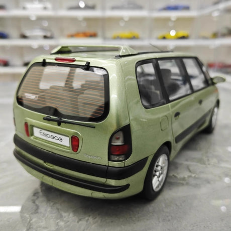 [OTTO] 1:18 Renault 2000 Espace 3 Green Model Car Resin
