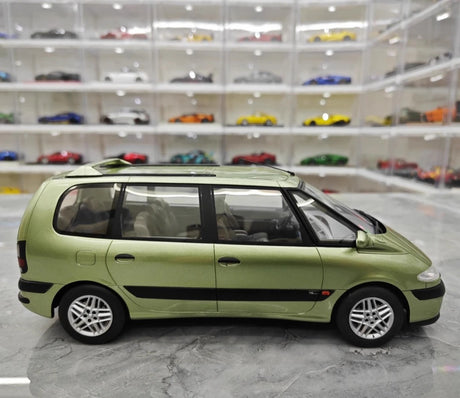 [OTTO] 1:18 Renault 2000 Espace 3 Green Model Car Resin