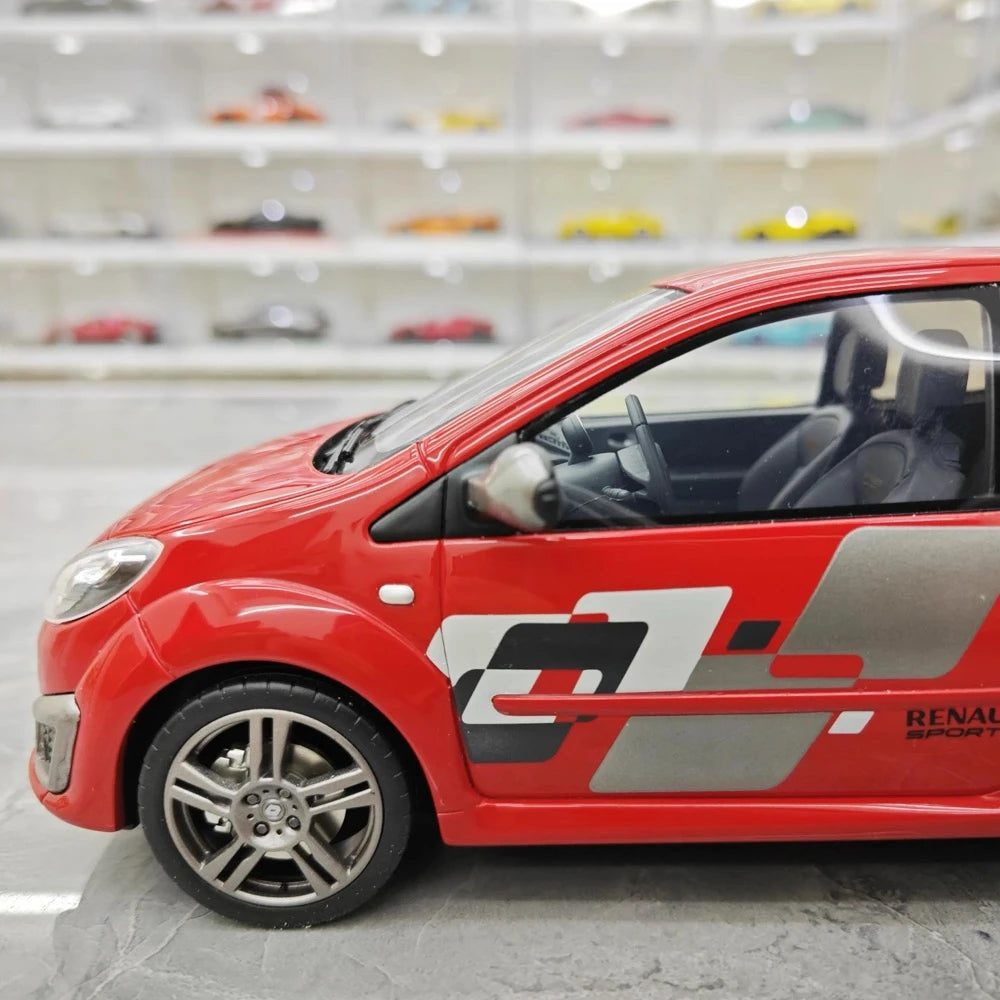 [OTTO] 1:18 Renault 2008 Twingo RS Red Model Car Resin