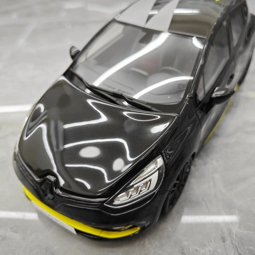 [OTTO] 1:18 Renault 2018 Clio 4 RS 18 Black Model Car Resin