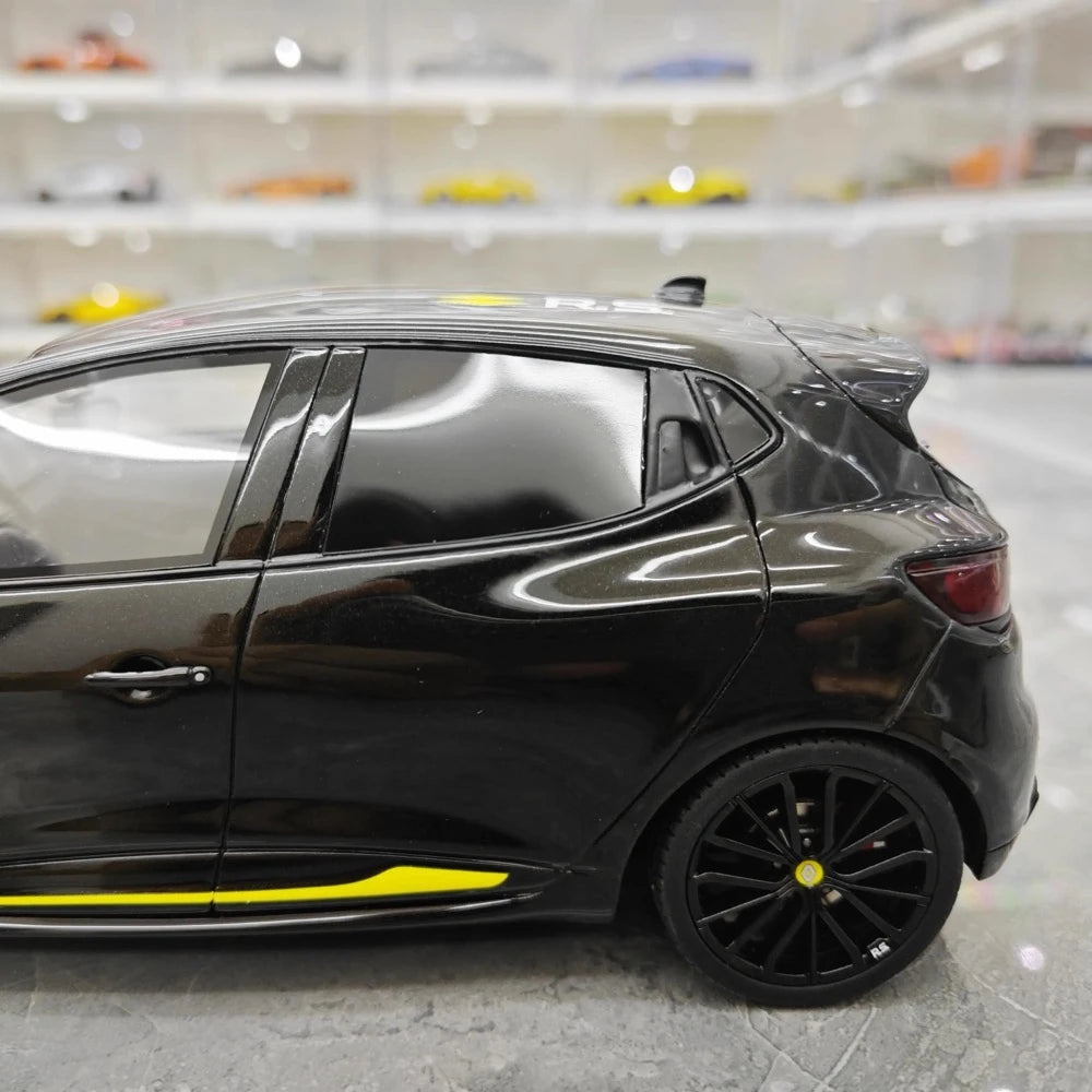[OTTO] 1:18 Renault 2018 Clio 4 RS 18 nero modellino di auto resina