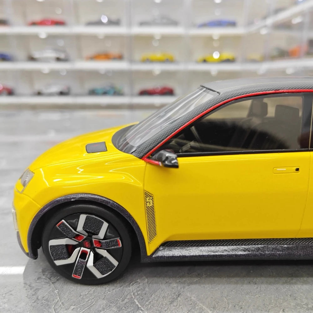 [OTTO] 1:18 Renault 2024 5 E-Tech Yellow Model Car Resin