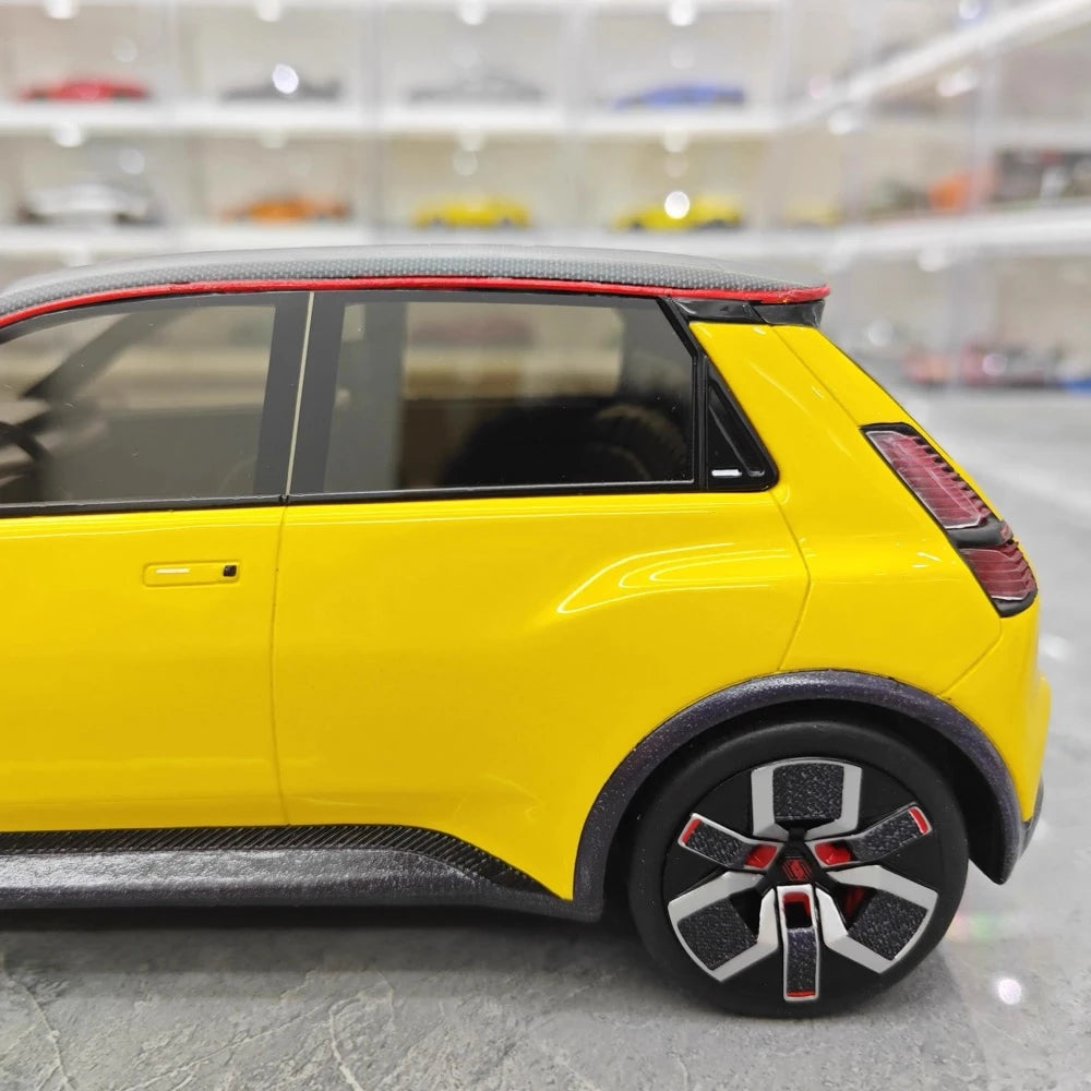 [OTTO] 1:18 Renault 2024 5 E-Tech Yellow Model Car Resin
