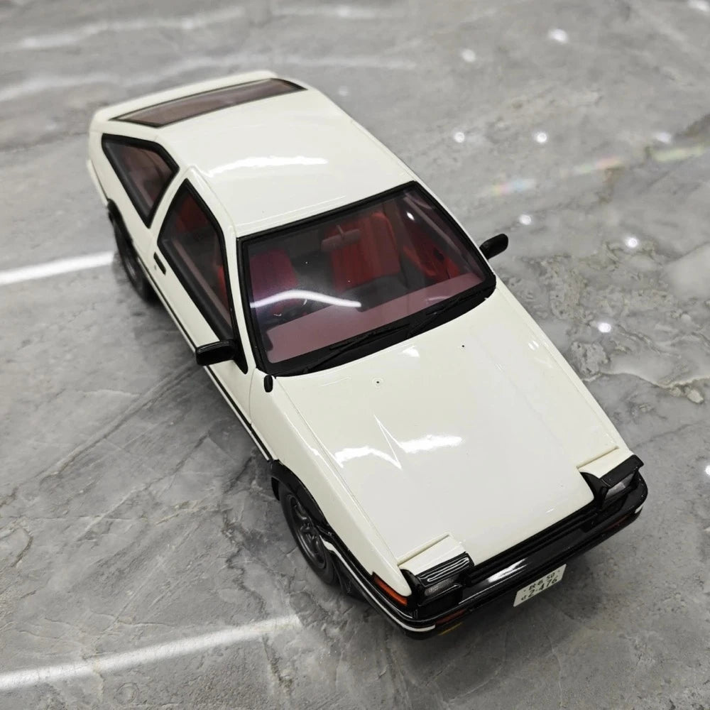[OTTO] 1:18 Toyota 1983 AE86 Sprinter Trueno White Model Car Resin