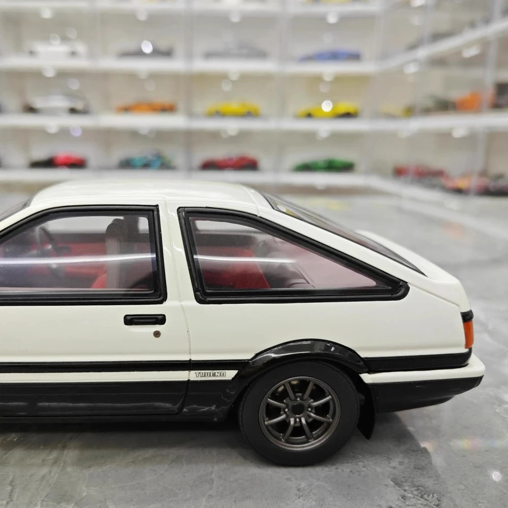[OTTO] 1:18 Toyota 1983 AE86 Sprinter Trueno White Model Car Resin