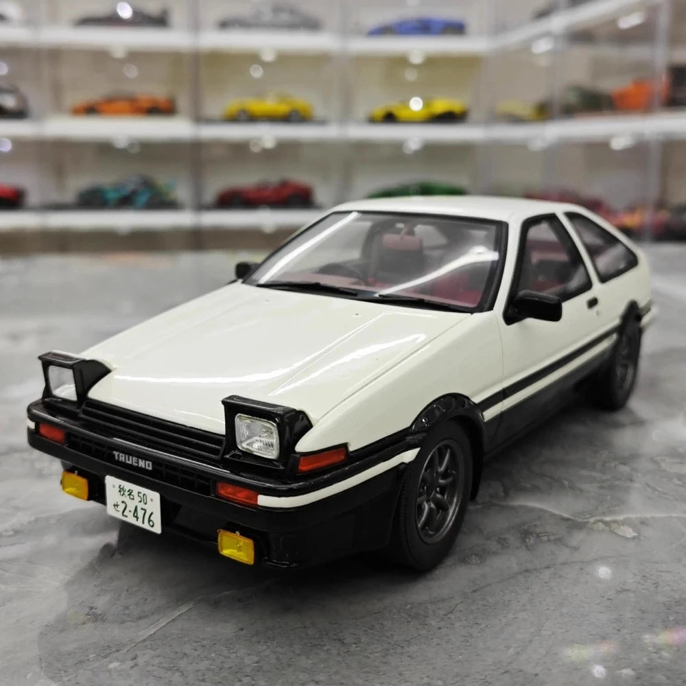 [OTTO] 1:18 Toyota 1983 AE86 Sprinter Trueno White Model Car Resin