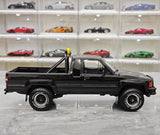 [OTTO] 1:18 Toyota 1983 Hilux SR5 Black Model Car Resin