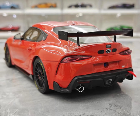 [OTTO] 1:18 Toyota 2020 Supra GT4 100 Edition rood modelauto Hars