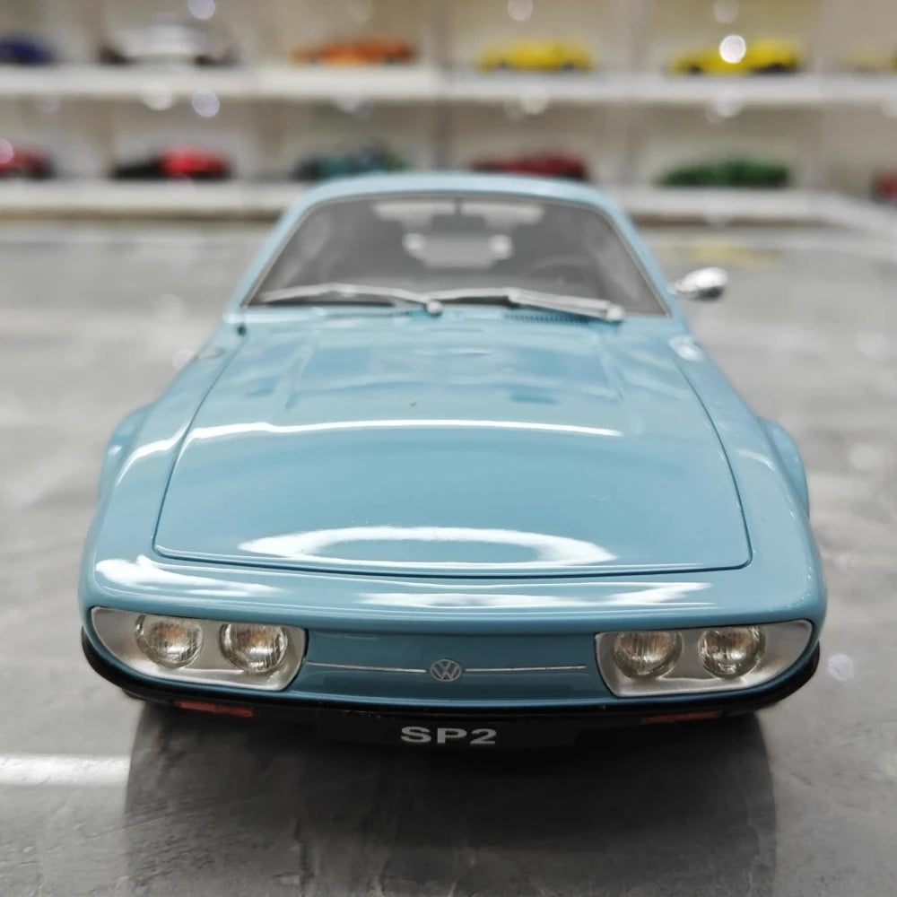 [OTTO] 1:18 Volkswagen 1973 SP2 Blue Model Car Resin