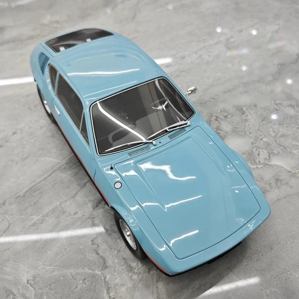 [OTTO] 1:18 Volkswagen 1973 SP2 Blue Model Car Resin