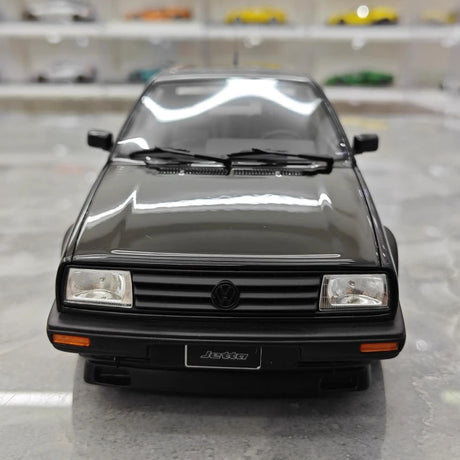 [OTTO] 1:18 Volkswagen 1987 Jetta MK2 Black Model Car Resin