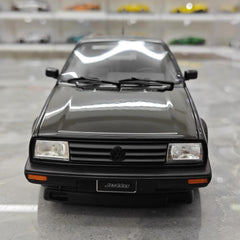 [OTTO] 1:18 Volkswagen 1987 Jetta MK2 Black Model Car Resin