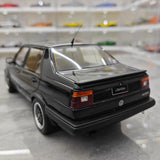 [OTTO] 1:18 Volkswagen 1987 Jetta MK2 Black Model Car Resin