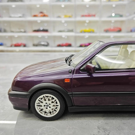 [OTTO] 1:18 Volkswagen 1995 Golf III VR6 Syncro Red Model Car Resin