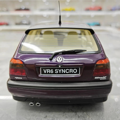 [OTTO] 1:18 Volkswagen 1995 Golf III VR6 Syncro Red Model Car Resin